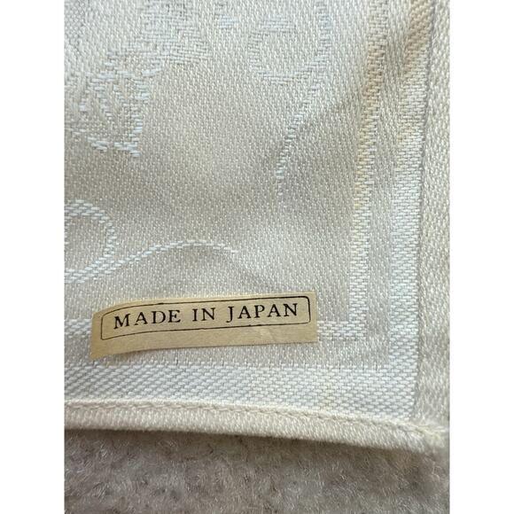 Vintage Made in Japan Damask Napkins Set of 6 White Floral Jacquard Cottagecore - Picture 4 of 6